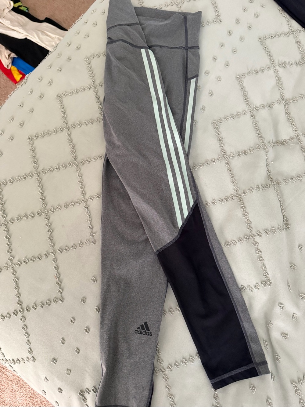 adidas set Gray Leggings with Mint Triple Stripes
